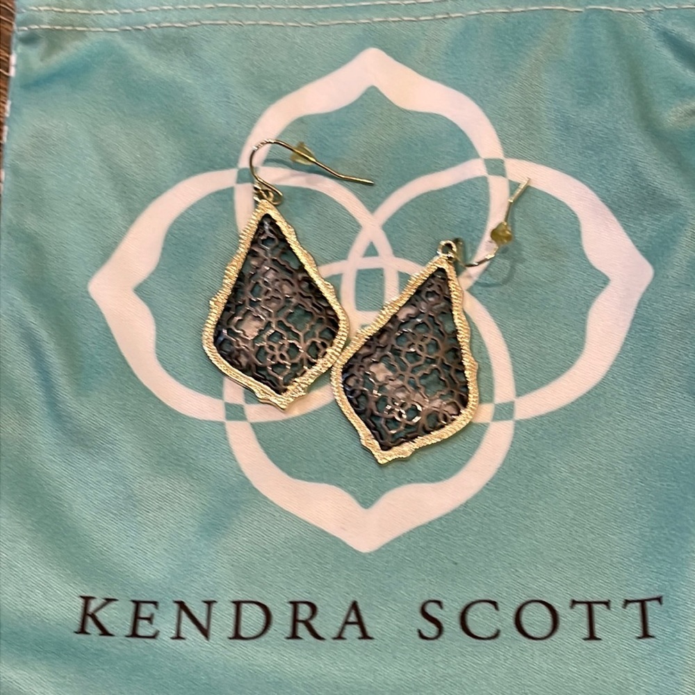 Kendra Scott Earrings
